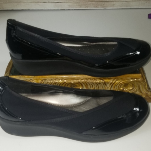 Easy Spirit Shoes - Easy Spirit, anti-gravity, black patent/spandex